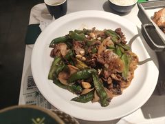 -绿茶餐厅(滨海万达广场店)