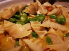 咸肉豆瓣煮春笋-老头儿油爆虾(星光一期店)