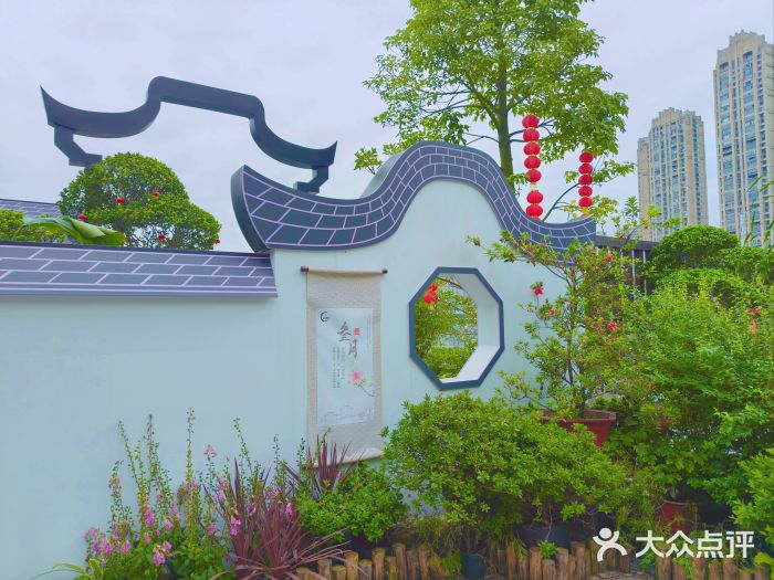 琴亭湖公园图片