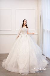 -Lady  Jane高端婚纱礼服馆