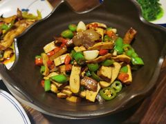-阿杜土菜馆·江油肥肠(花园店)