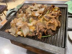 -潮界(LU·ONE凯德晶萃广场店)