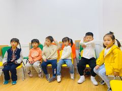 -英孚教育青少儿(昆城广场中心)