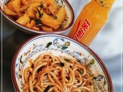 -再回首鸡肉米线(人民路一店)