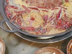 -黄潇洒老火锅(九眼桥宏济巷店)