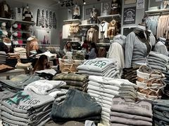 -万达广场(无锡滨湖店)