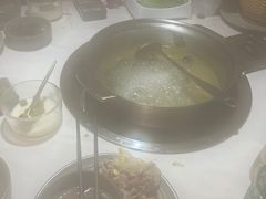 -喃喃椰·糟粕醋·椰子鸡火锅(七堡花园店)