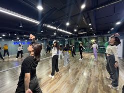 -STAR舞蹈工作室