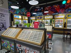 -镜客眼镜(浦江欢乐颂店)