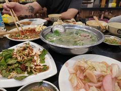 -胡记牛肉汤锅(光辉路总店)