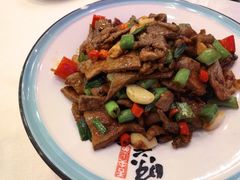 -鑫巴蜀小镇 · 水煮鱼专研店(玉桥店)