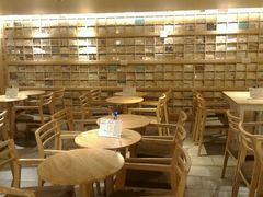 -猫的天空之城概念书店(苏州诚品店)