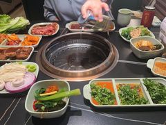 -梨花自助烤肉(西三旗万象汇黑金店)
