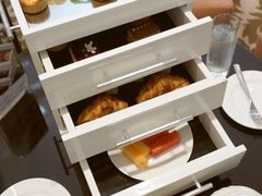 -行者书屋大堂吧 ·下午茶(南京圣和府邸酒店)