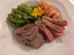 -韵秋荷(宝山龙湖天街店)