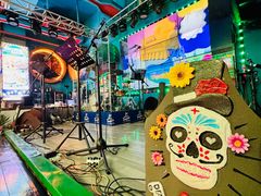 -Famous肥猫墨西哥音乐餐吧(五棵松华熙LIVE店)