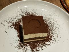 -必胜客(新中纬店)