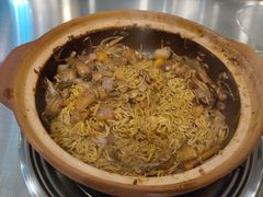 -胡须佬鸡煲四季火锅店(石厦西村直营店)
