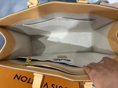 -恒一珠宝·回收黄金钻石奢侈品(灵岩南路店)
