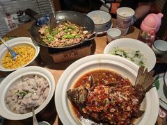 -费大厨辣椒炒肉(万家丽一店)