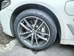 -倍耐力轮胎专卖店(碧云路店)