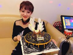 -多佐KTV(北京富力广场购物中心店)