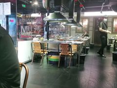 大堂-马路牙子地桌烤肉(工体店)