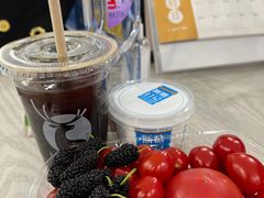 -瑞幸咖啡(中原万达店)