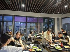 -牛牛和牛海鲜粥底火锅(长虹国际城店)