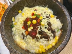 芝士石锅牛肉饭-海兰江石锅饭(水上店)