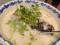 -南京金牛湖巨碗鱼头