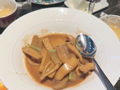 -海派悦庭·海胆烧麦·新融合菜(凯德广场店)