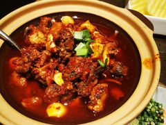 -野山舂·贵州现舂酸汤牛肉(民生路店)