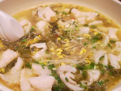 酸菜鱼-大食代美食广场(迪士尼小镇店)