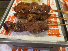 -威记烧嘢·南宁烧烤·超级生牛(绿地店)