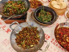 -堂瓦里·33年传统赣菜(第一街区店)