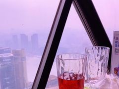 -东方明珠·空中旋转餐厅