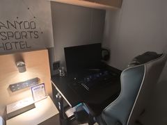 -网鱼电竞酒店(深圳福田石厦地铁站店)