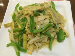 -自游人·美食一楼·地道徽菜(三十年名店)