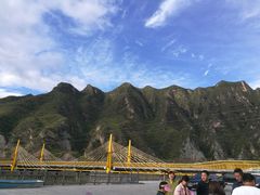 -百里峡七彩艺术小镇