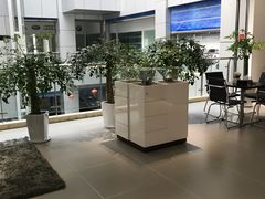 -云南新双立进口大众4S店(滇池店)