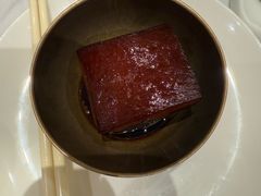 位例东坡肉-知味观(湖滨店)