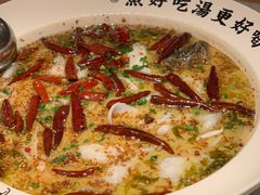 -江渔儿酸菜鱼(映月湖环宇城店)