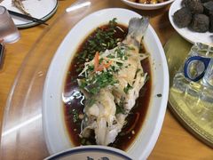 -芦茨金富饭庄·25年老字号·专做稻草鸡