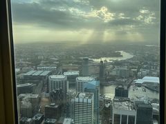 -悉尼塔旋转餐厅