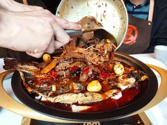 -鸣记脆皮烤鱼·海鲜烤鱼(三八广场店)
