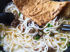 -花溪巷牛肉粉(泉城路店)