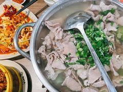-肖四女乐山跷脚牛肉(世博源店)