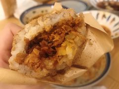 -正南齐北·老街糯米团(洪崖洞店)