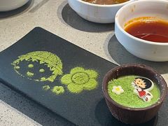 -海底捞火锅(新松江路生日主题店)